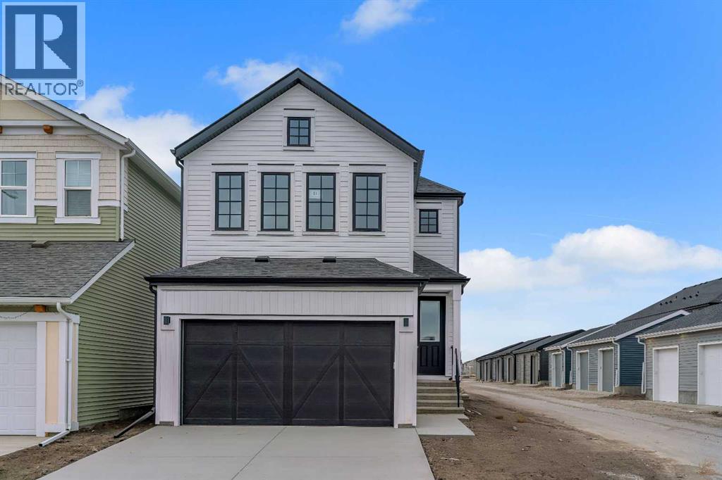 House for Sale in 31 Sugarsnap Gardens SE|Calgary, Alberta T3S0K6