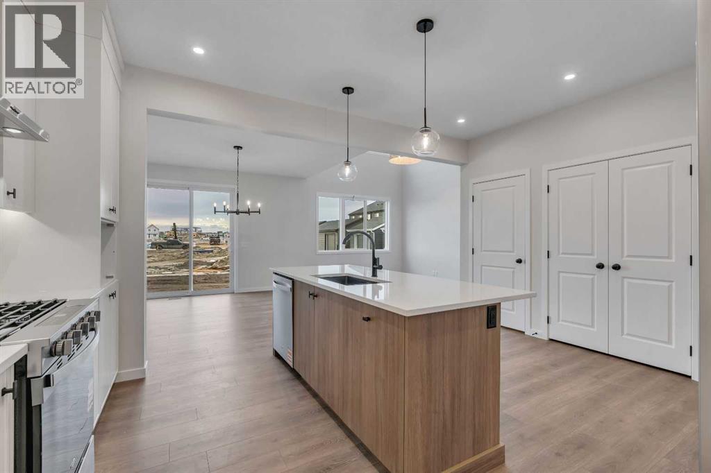 House for Sale in 31 Sugarsnap Gardens SE|Calgary, Alberta T3S0K6 4