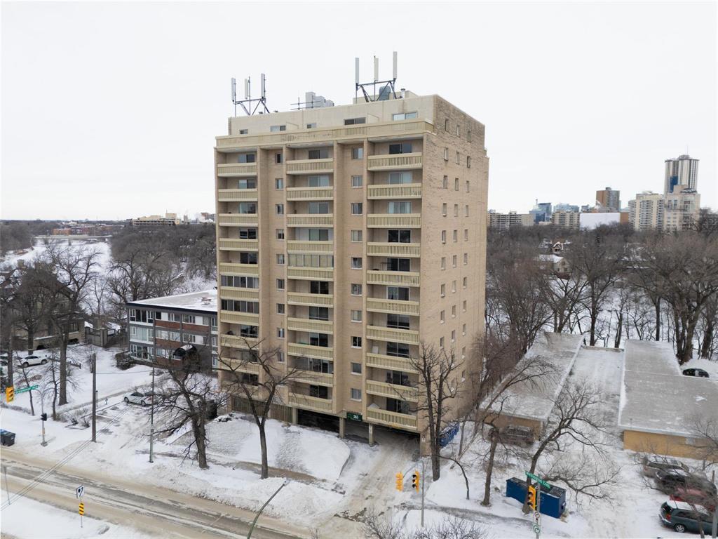 For sale: 505 365 Wellington Crescent, Winnipeg, Manitoba R3M3T4 ...