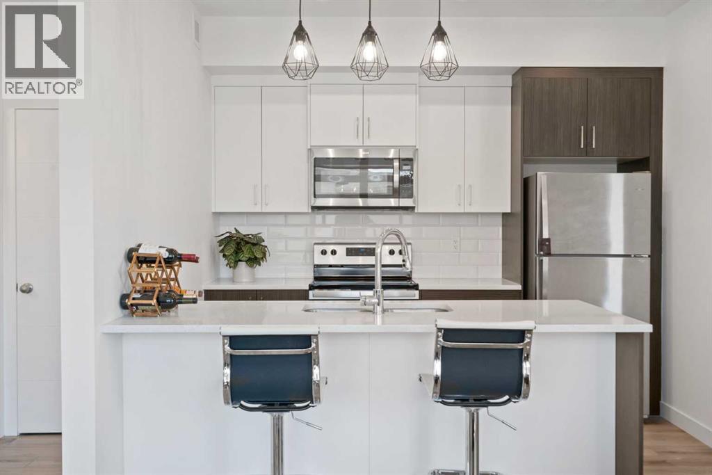 Apartment for Sale in 217, 205 Spring Creek Common SW|Calgary, Alberta T3H6E2