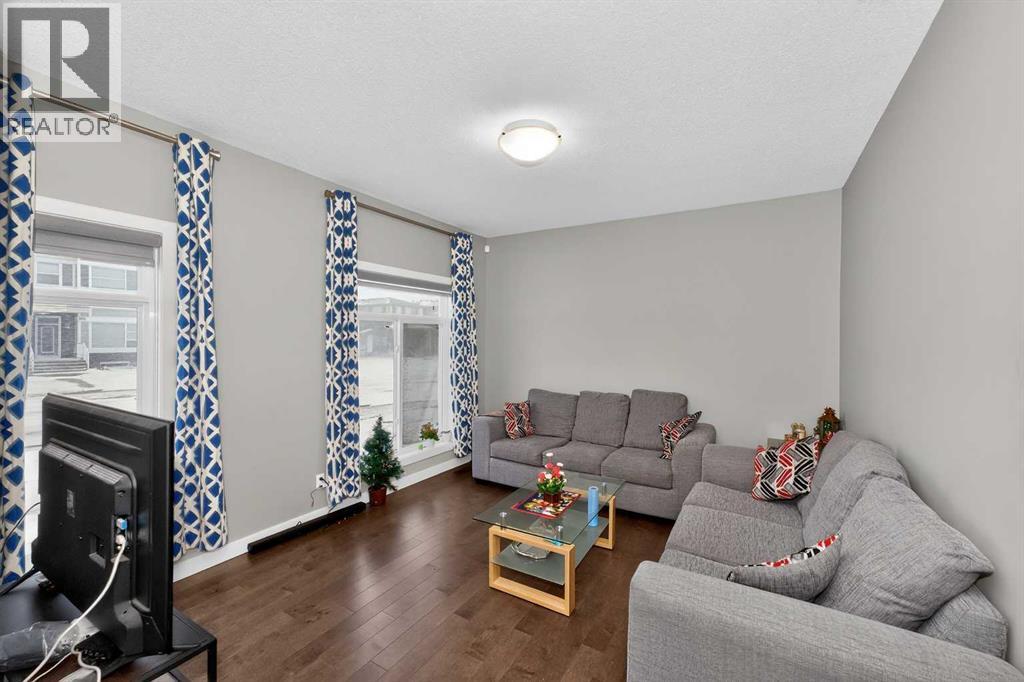 House for Sale in 1072 Cornerstone Street NE|Calgary, Alberta T3N1G8 4