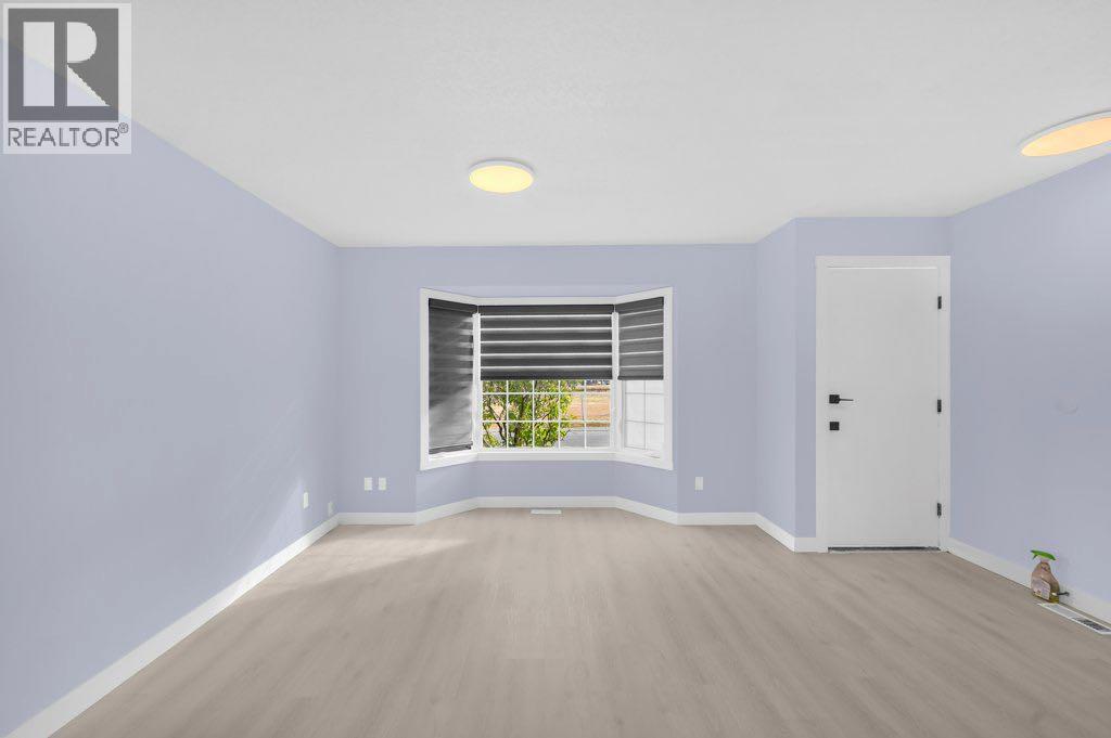 House for Sale in 159 Falwood Way NE|Calgary, Alberta T3J1A8 4