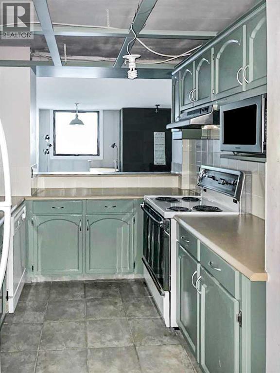 Apartment for Sale in 703, 215 14 Avenue SW|Calgary, Alberta T2R0M2 3