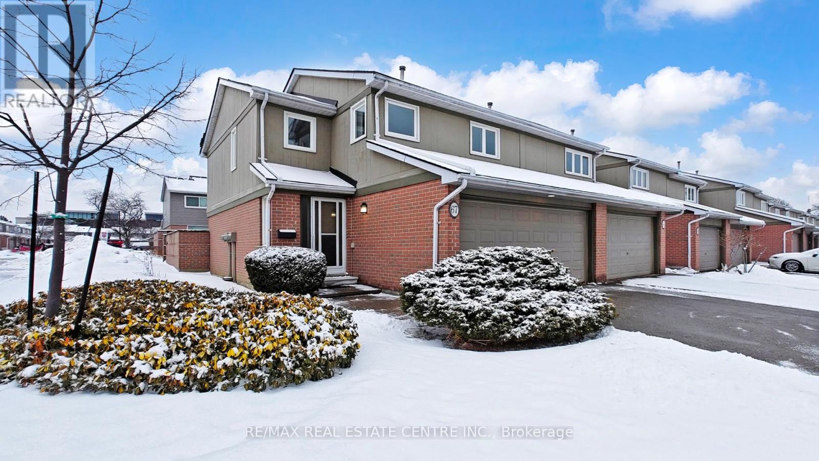 Row / Townhouse for Sale in 67 - 3079 FIFTH LINE W|Mississauga (Erin Mills), Ontario L5L3T1 2