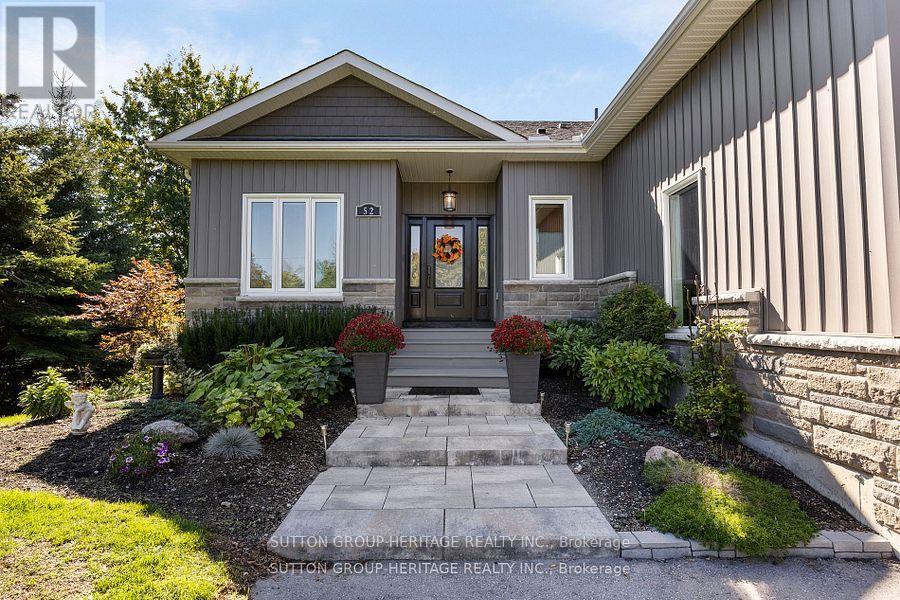 For sale: 52 HILLSIDE DRIVE, Kawartha Lakes (Mariposa), Ontario