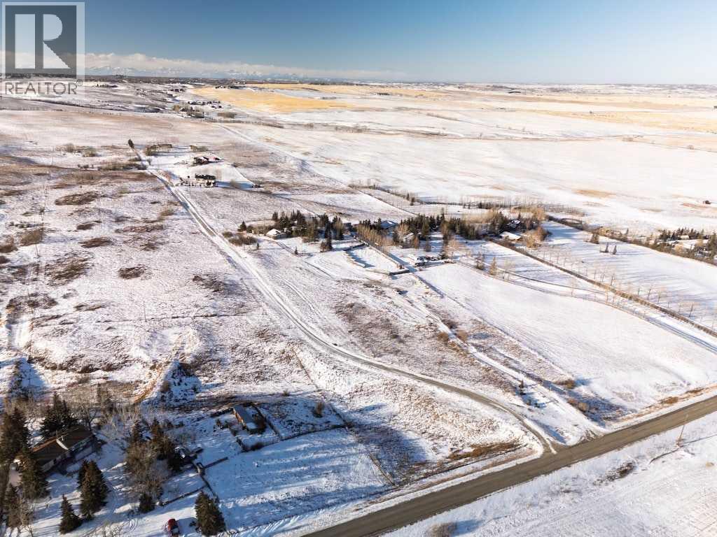 House for Sale in 260235 Range Road 23|Rural Rocky View County, Alberta T2P4L4 2