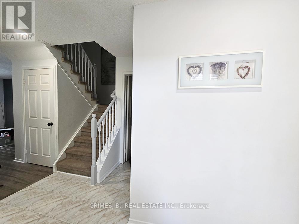 Row / Townhouse for Sale in 61 - 3600 COLONIAL DRIVE N|Mississauga (Erin Mills), Ontario L5L5P5 3