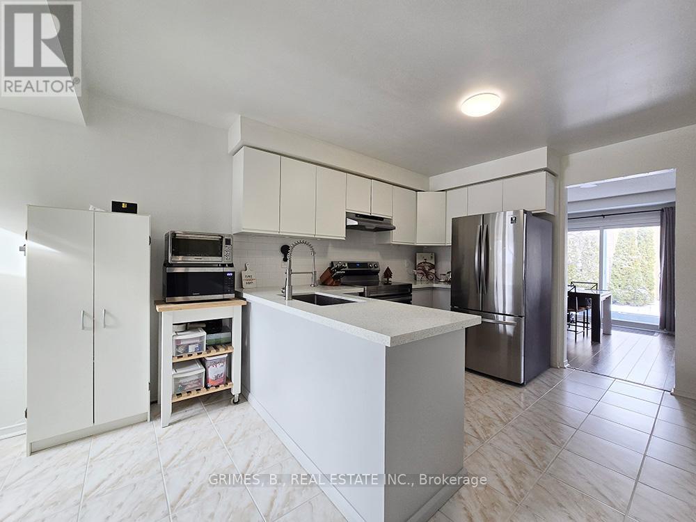 Row / Townhouse for Sale in 61 - 3600 COLONIAL DRIVE N|Mississauga (Erin Mills), Ontario L5L5P5 5