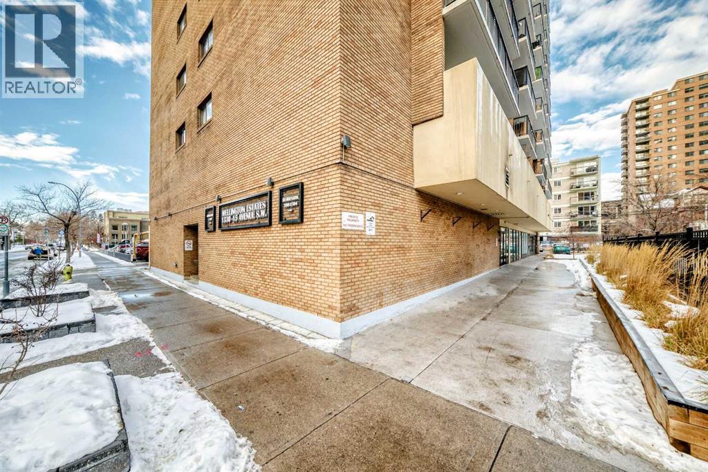 Apartment for Sale in 903, 1330 15 Avenue SW|Calgary, Alberta T3C3N7 4
