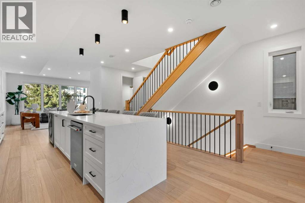 House for Sale in 2518 16B Street SW|Calgary, Alberta T2T4L9 5