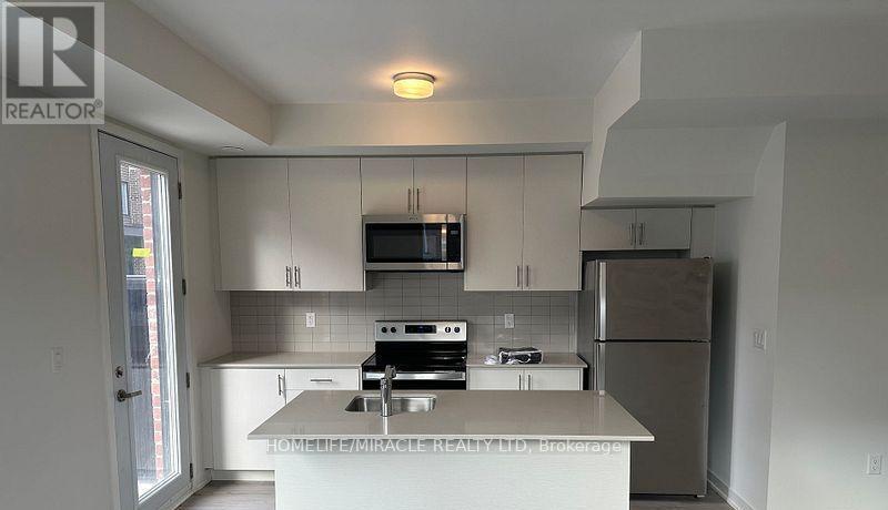 Row / Townhouse for Sale in 02 - 3415 RIDGEWAY DRIVE|Mississauga (Erin Mills), Ontario L5L0B9 5