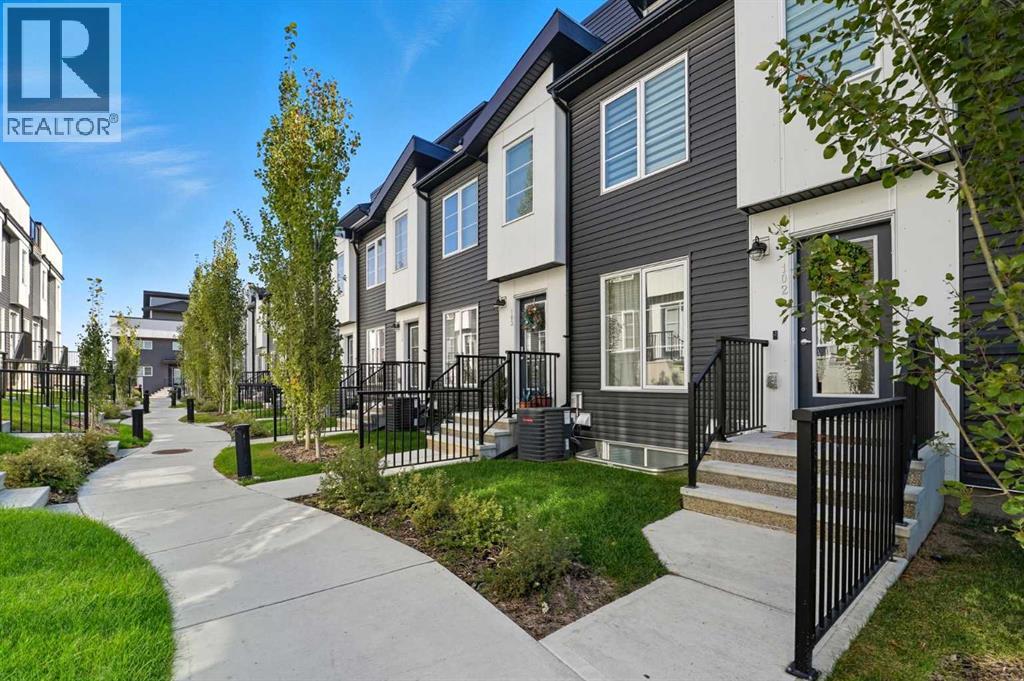 Row / Townhouse for Sale in 102, 474 Seton Circle SE|Calgary, Alberta T3M3P6 2