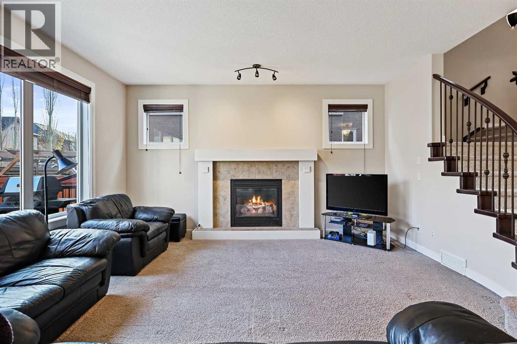 House for Sale in 396 Tuscany Estates Rise NW|Calgary, Alberta T3L0C5 5