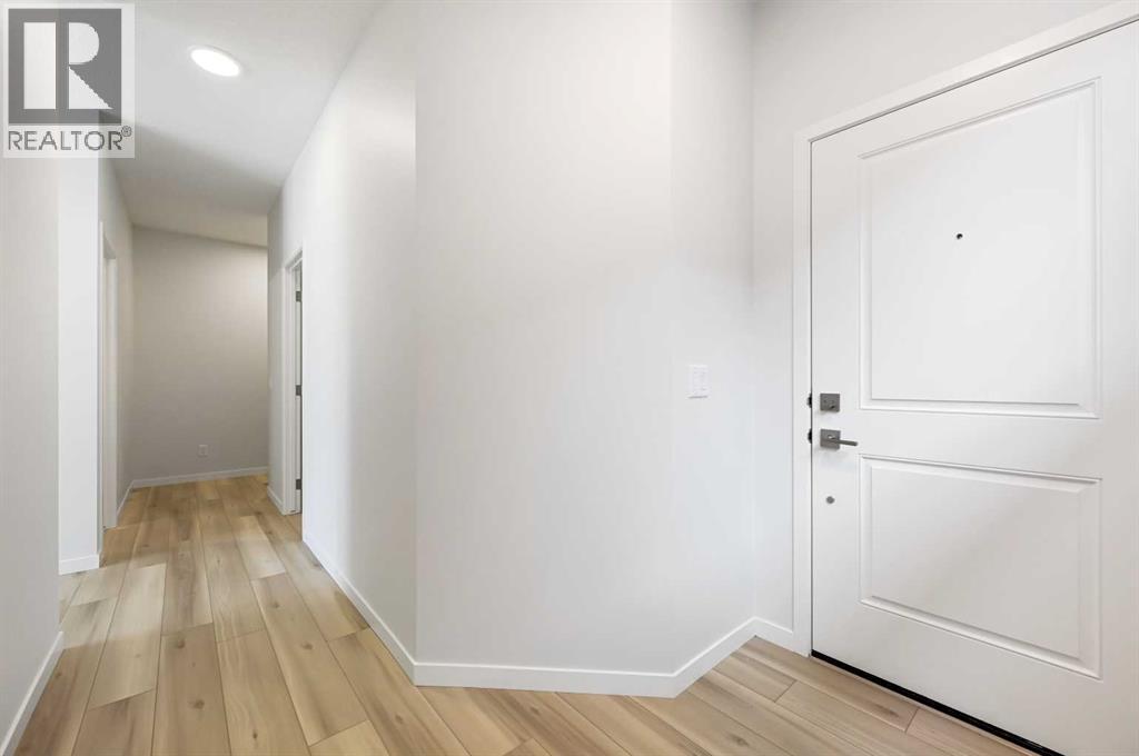 House for Sale in 232 Belmont Park SW|Calgary, Alberta T2X5T7 5