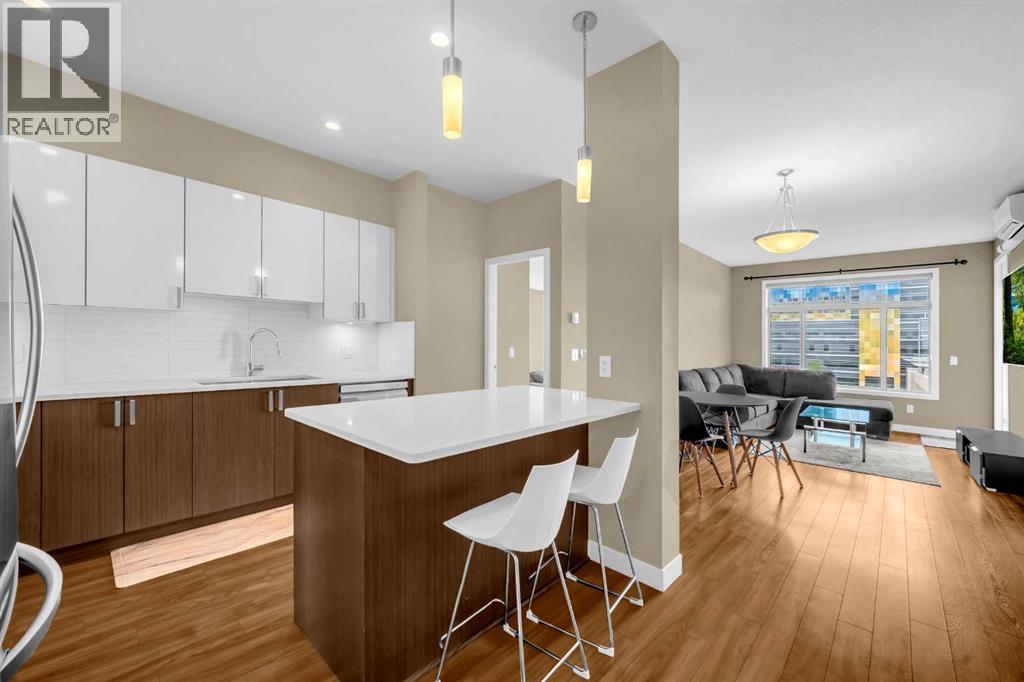 Apartment for Sale in 405, 16 Auburn Bay Link|Calgary, Alberta T3M0E9 4