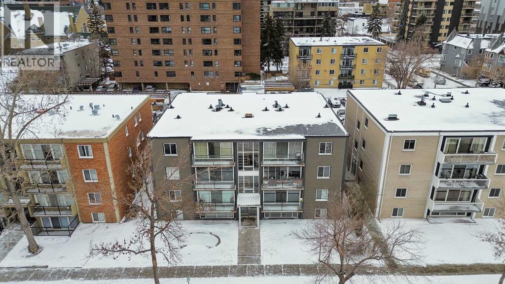 Apartment for Sale in 416, 1029 14 Avenue SW|Calgary, Alberta T2T0N9 3