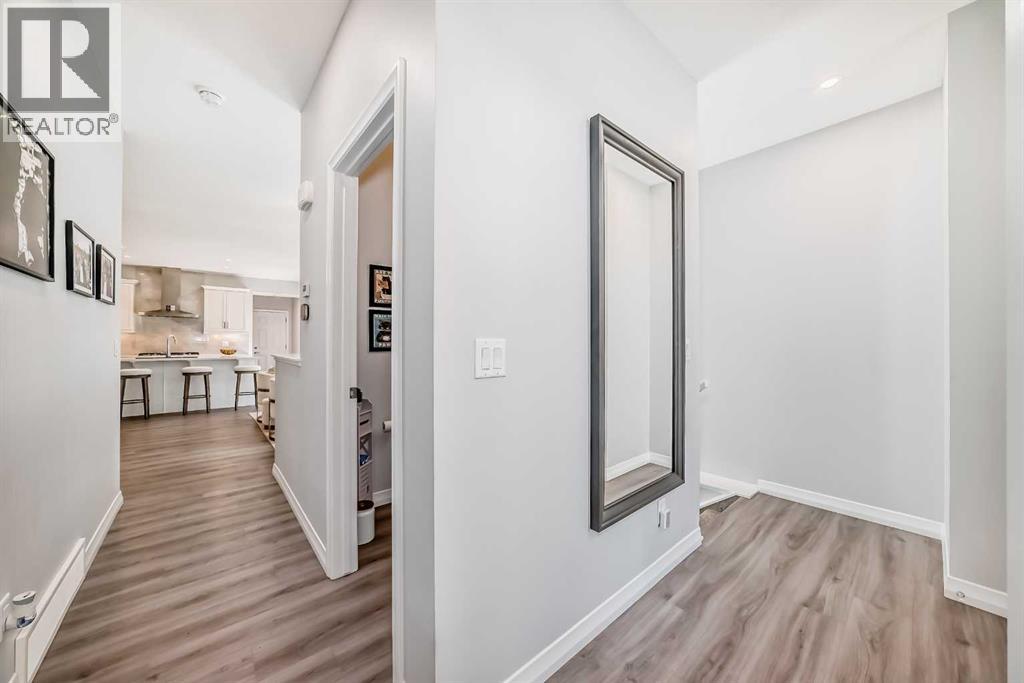 Duplex for Sale in 1941 Mahogany Boulevard SE|Calgary, Alberta T3M3P4 5