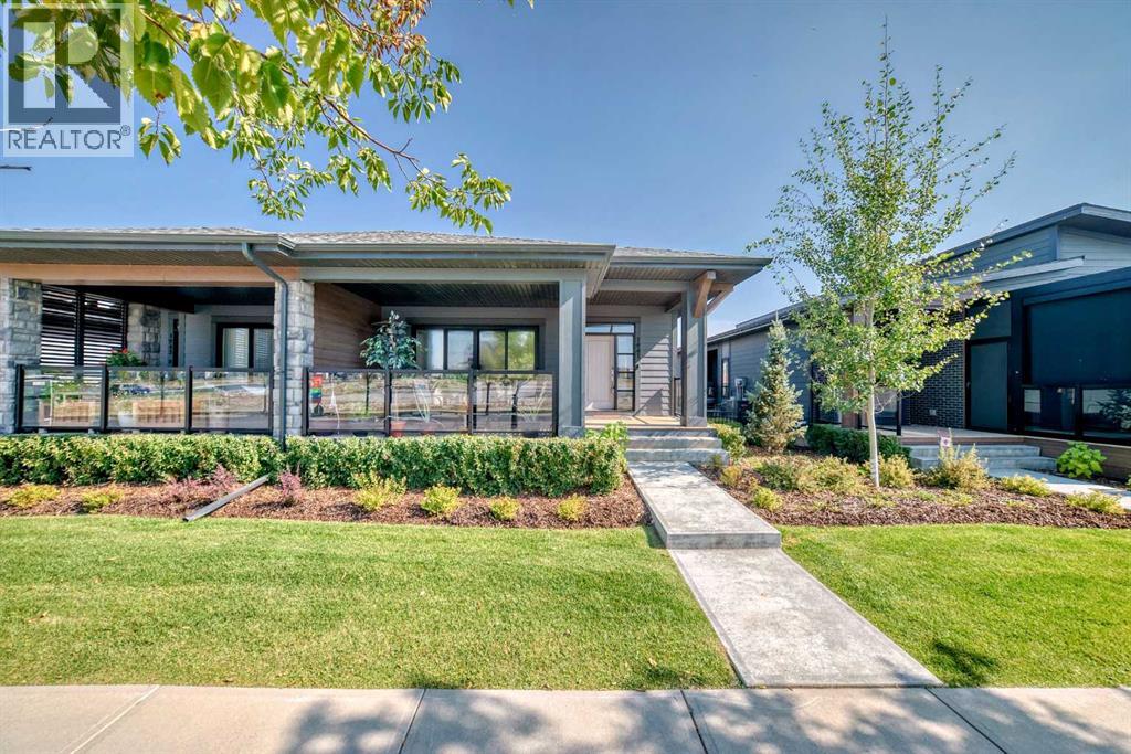 Duplex for Sale in 1941 Mahogany Boulevard SE|Calgary, Alberta T3M3P4