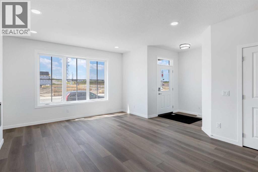 House for Sale in 149 Homestead View NE|Calgary, Alberta T3J5V6 2