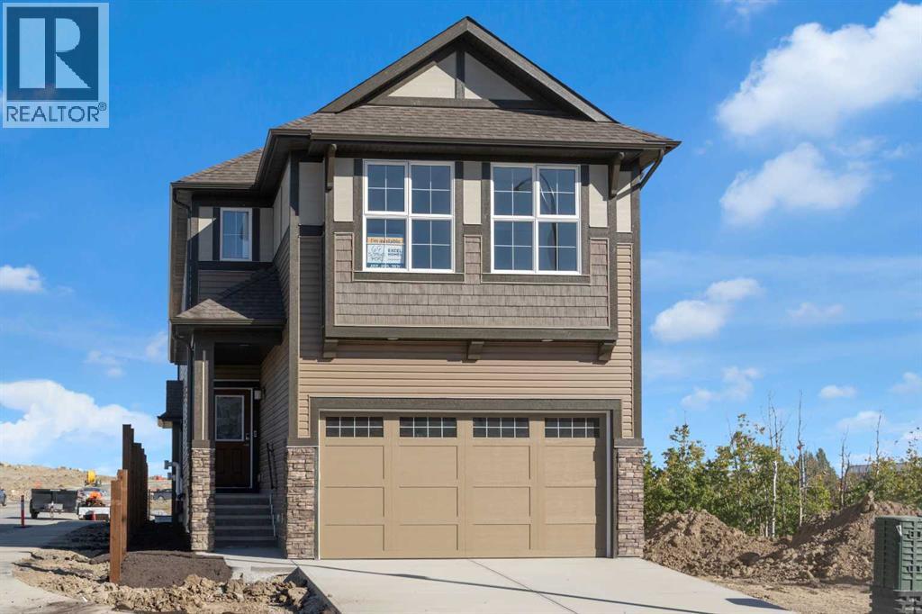 House for Sale in 69 Silver Spruce Road SW|Calgary, Alberta T2X6A7