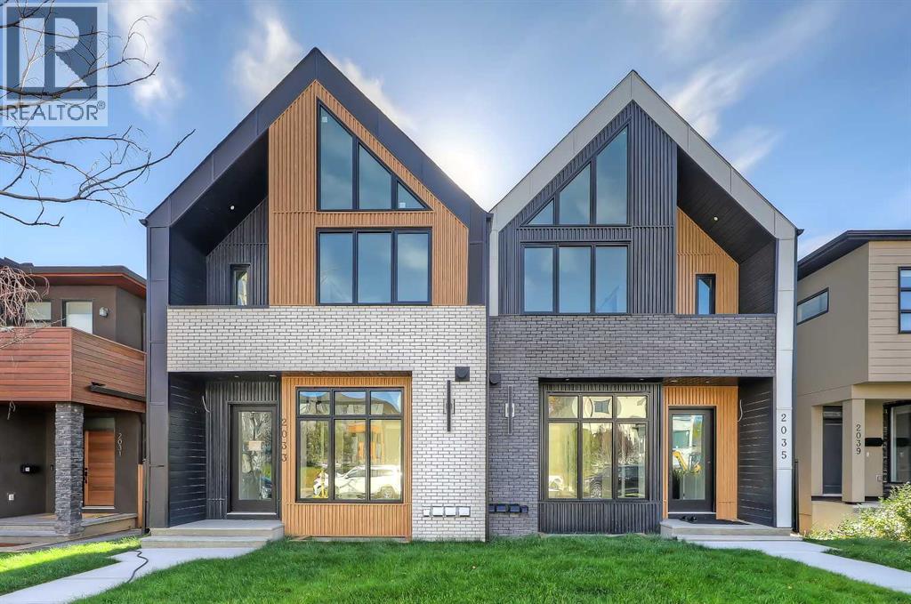 Duplex for Sale in 215 25 Avenue NW|Calgary, Alberta T2M2A6