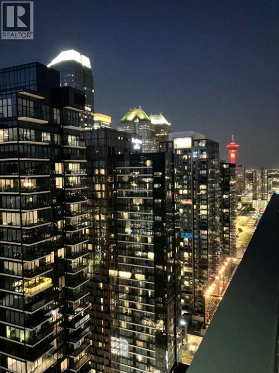 Apartment for Sale in 3101, 1010 6 Street SW|Calgary, Alberta T2R1B4 4