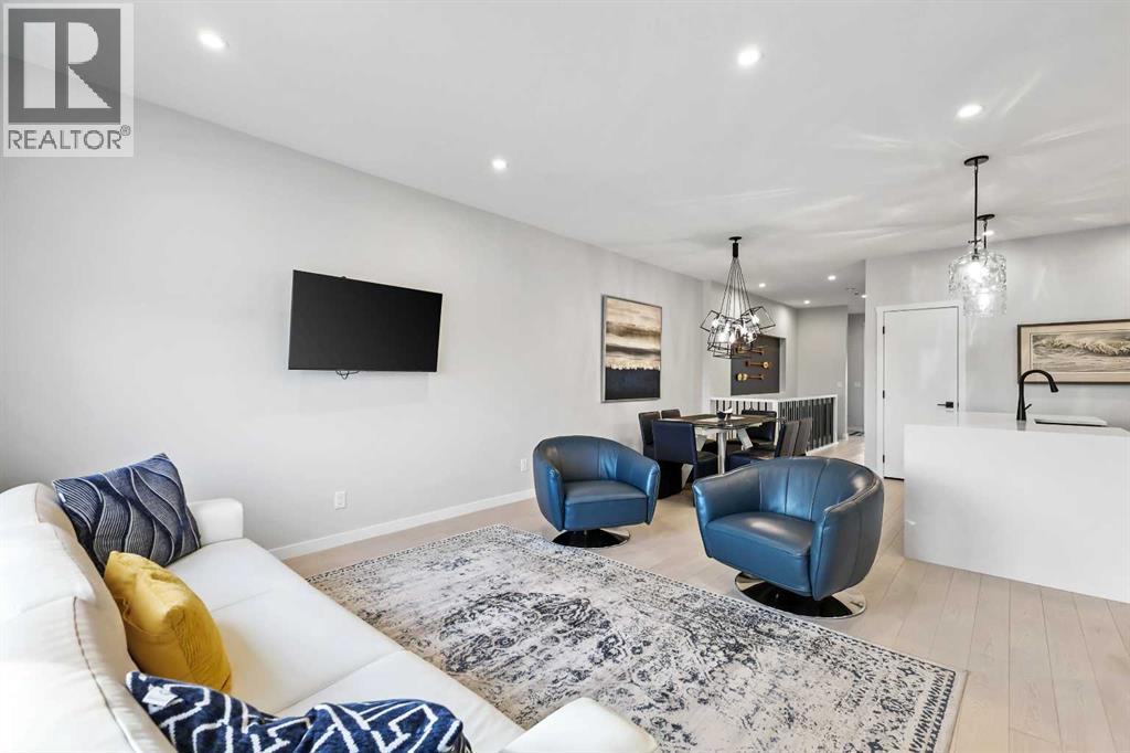 Row / Townhouse for Sale in 709 Marine Drive SE|Calgary, Alberta T3M3A3 4