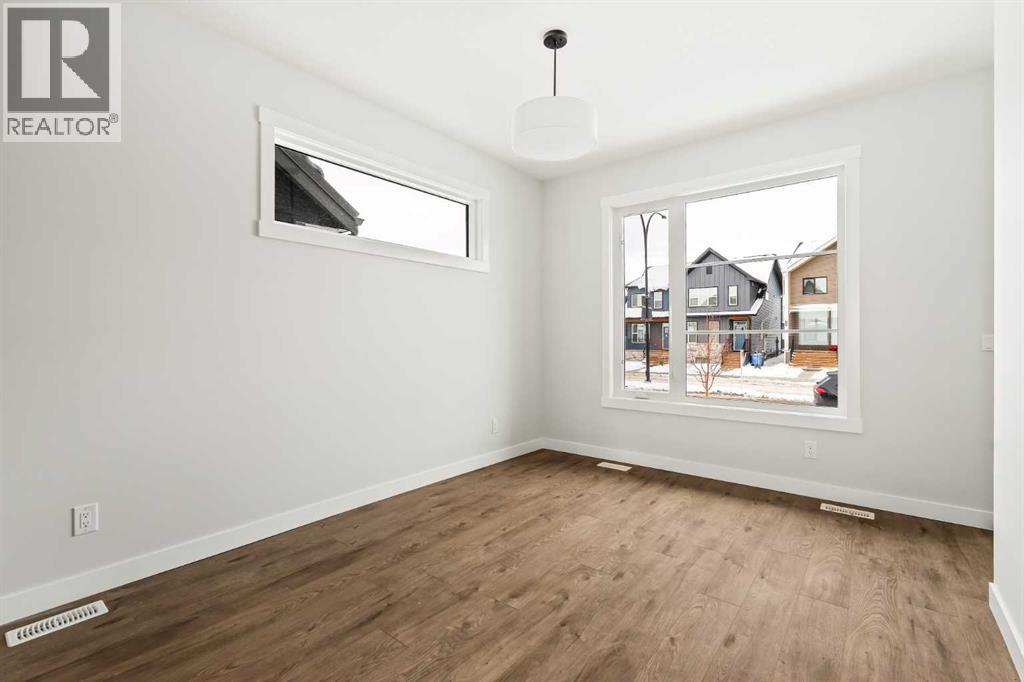 Duplex for Sale in 46 Starling Boulevard NW|Calgary, Alberta T3P2V7 4