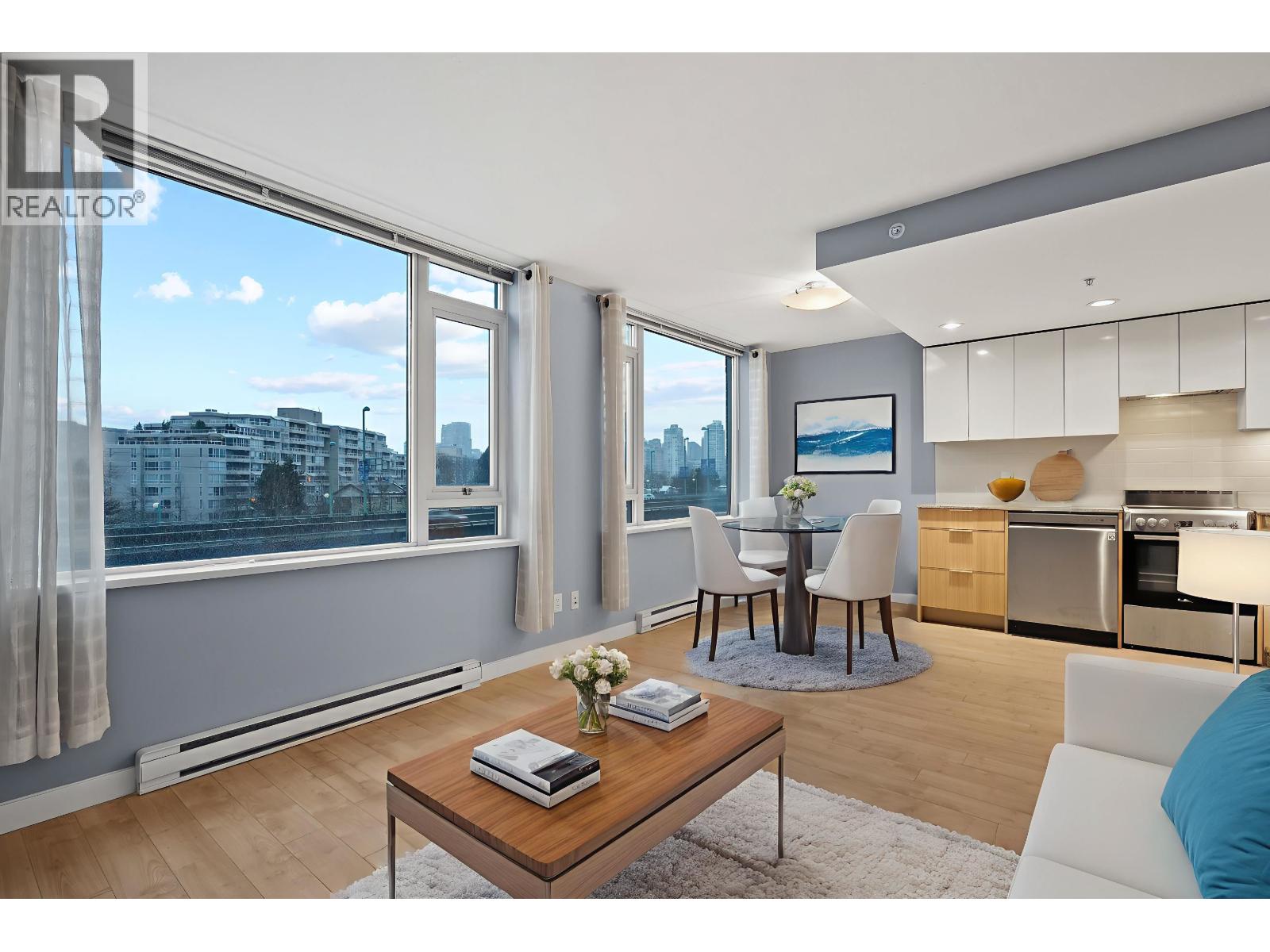 For sale: 512 445 W 2ND AVENUE, Vancouver, British Columbia V5Y0E8 -  R3078338 | REALTOR.ca