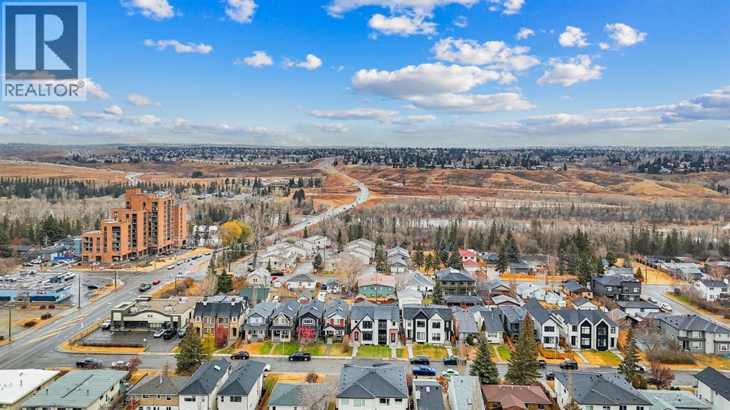 Duplex for Sale in 8528 47 Avenue NW|Calgary, Alberta t3b1z9