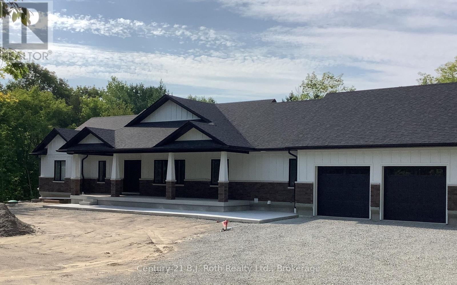 For sale: 14 GREENLAW COURT, Springwater, Ontario L0L1V0 - S12711742 ...