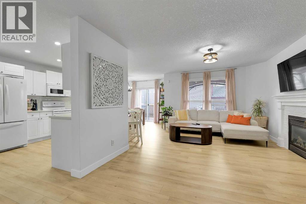 House for Sale in 60 Saddlecrest Green NE|Calgary, Alberta T3J5N5 4