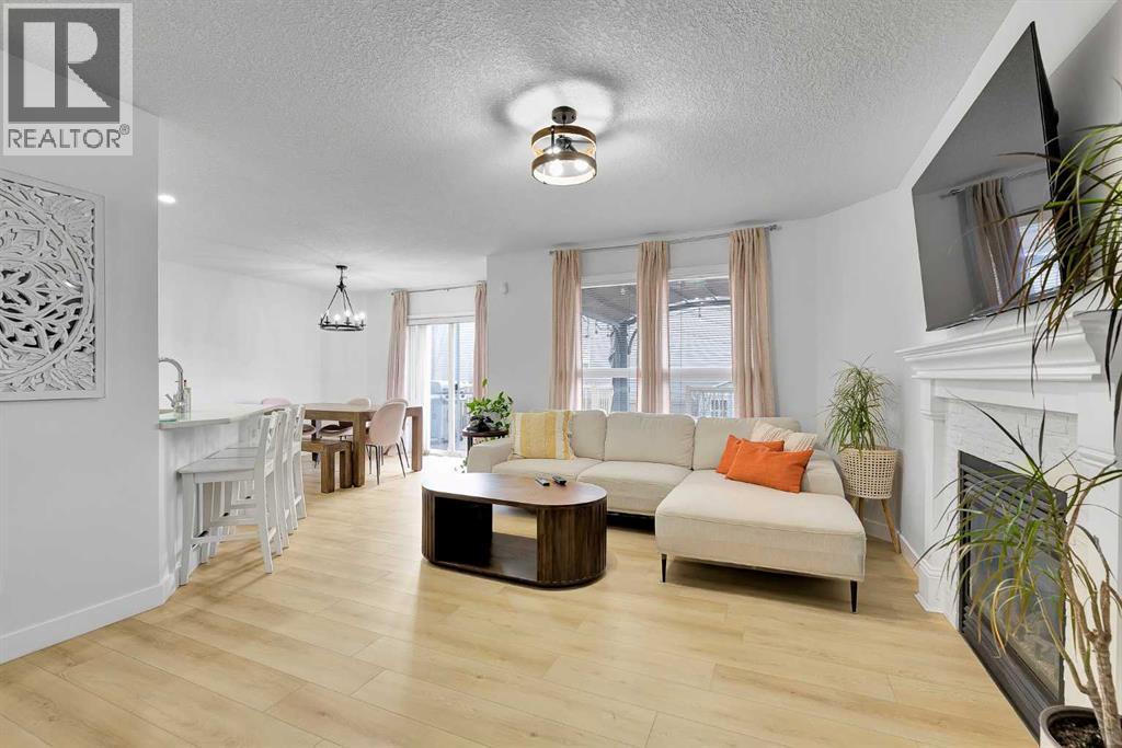 House for Sale in 60 Saddlecrest Green NE|Calgary, Alberta T3J5N5 5