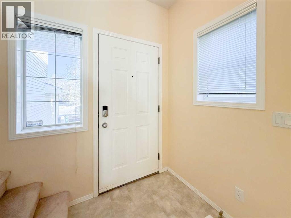 House for Sale in 21 Panamount Hill NW|Calgary, Alberta T3K5R8 3