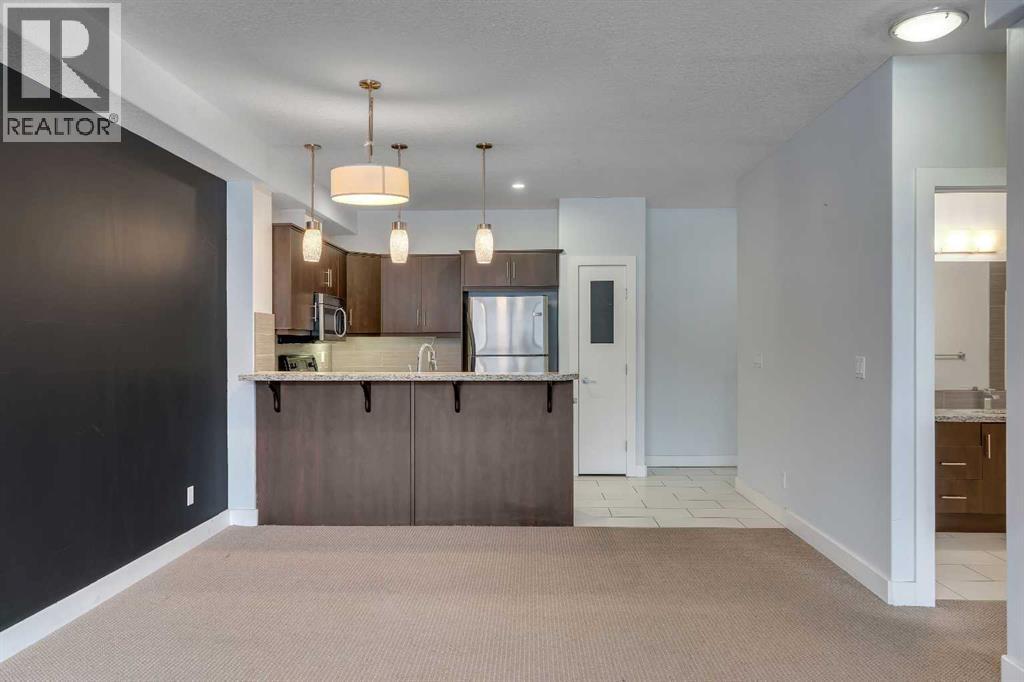 Apartment for Sale in 105, 320 12 Avenue NE|Calgary, Alberta T2E1A4 5