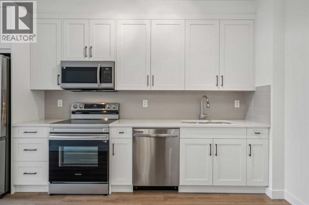 Apartment for Sale in 1215, 14910 1 Street NW|Calgary, Alberta T2c3G3 4