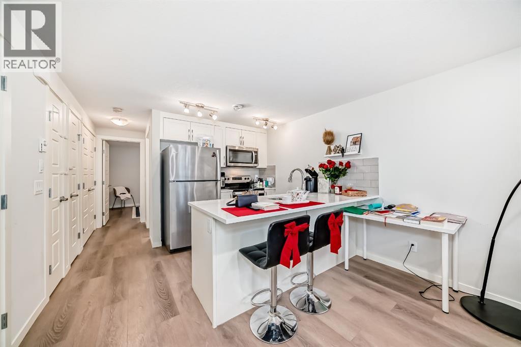 Row / Townhouse for Sale in 405, 474 Seton Circle|Calgary, Alberta T3M2V3 3