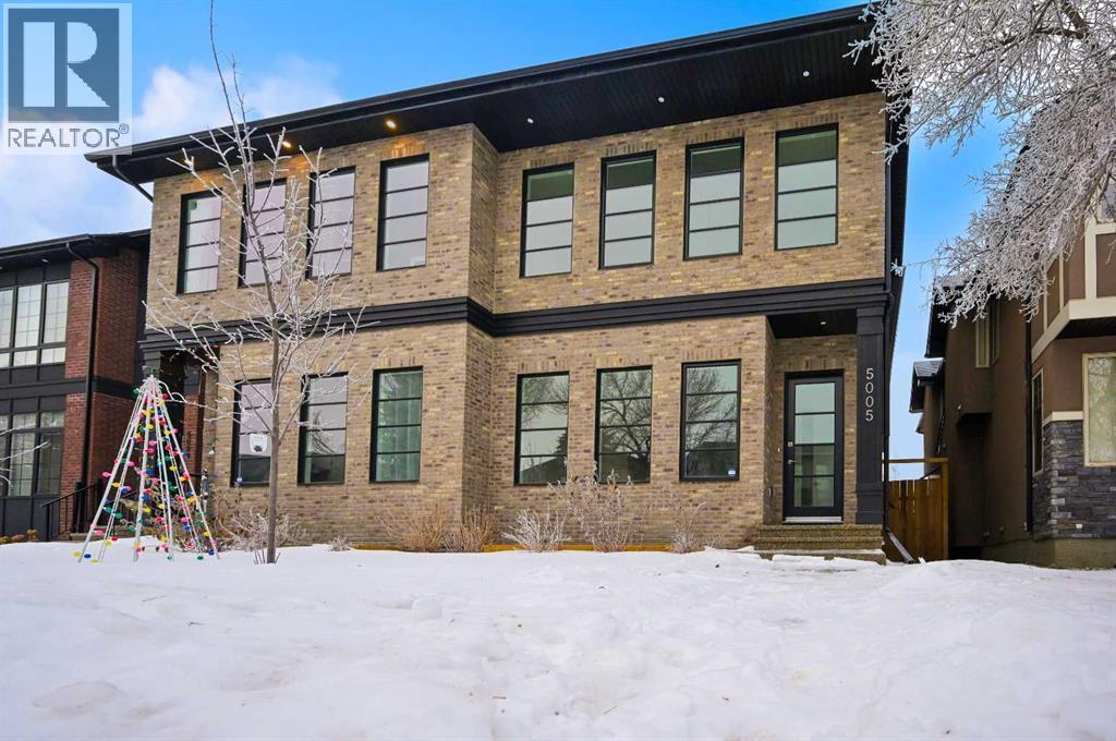 Duplex for Sale in 5005 21A Street SW|Calgary, Alberta T2T5C4 3