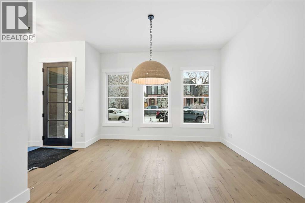 Duplex for Sale in 5005 21A Street SW|Calgary, Alberta T2T5C4 5