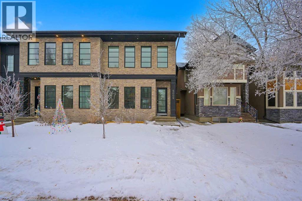 Duplex for Sale in 5005 21A Street SW|Calgary, Alberta T2T5C4 2