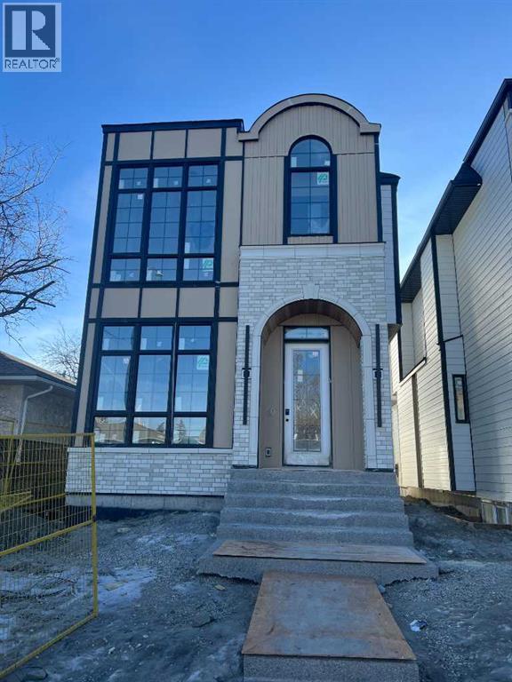 House for Sale in 2411 25 Avenue NW|Calgary, Alberta T2M2C6 3