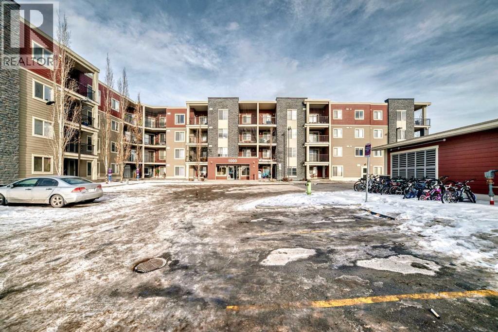 Apartment for Sale in 314, 5 Saddlestone Way NE|Calgary, Alberta T3J0S2