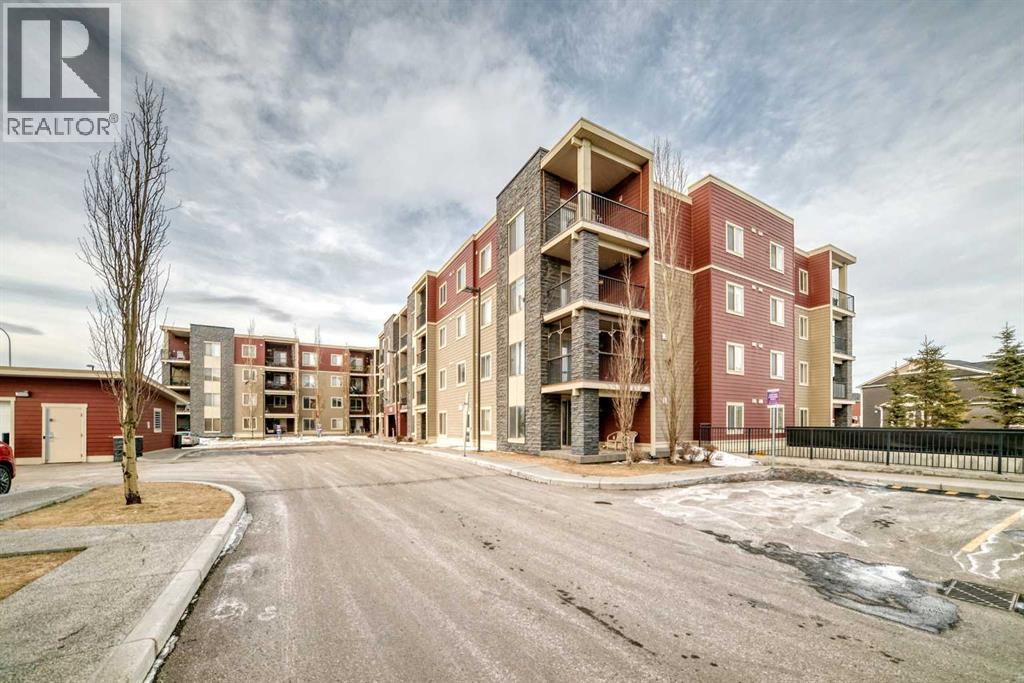 Apartment for Sale in 314, 5 Saddlestone Way NE|Calgary, Alberta T3J0S2 2