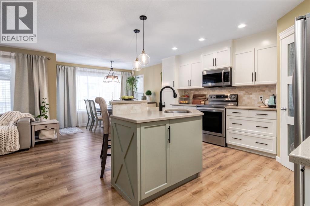 House for Sale in 82 Cranwell Common SE|Calgary, Alberta T3M0J4 5