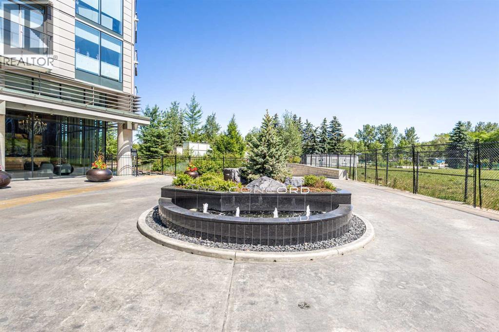 Apartment for Sale in 508, 738 1 Avenue SW|Calgary, Alberta T2P5G8 2