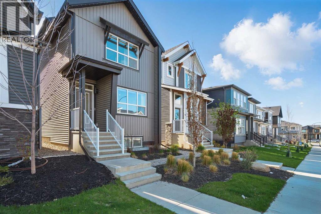 House for Sale in 47 Edith Terrace NW|Calgary, Alberta T3R1Z1 3