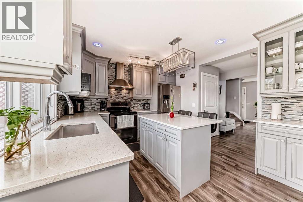 House for Sale in 42 Taraglen Road NE|Calgary, Alberta T3J2N6 5