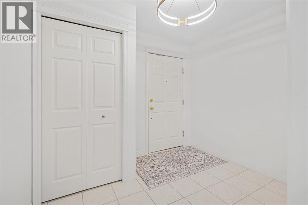 Apartment for Sale in 2205, 7451 Springbank Boulevard SW|Calgary, Alberta T3H4K5 4