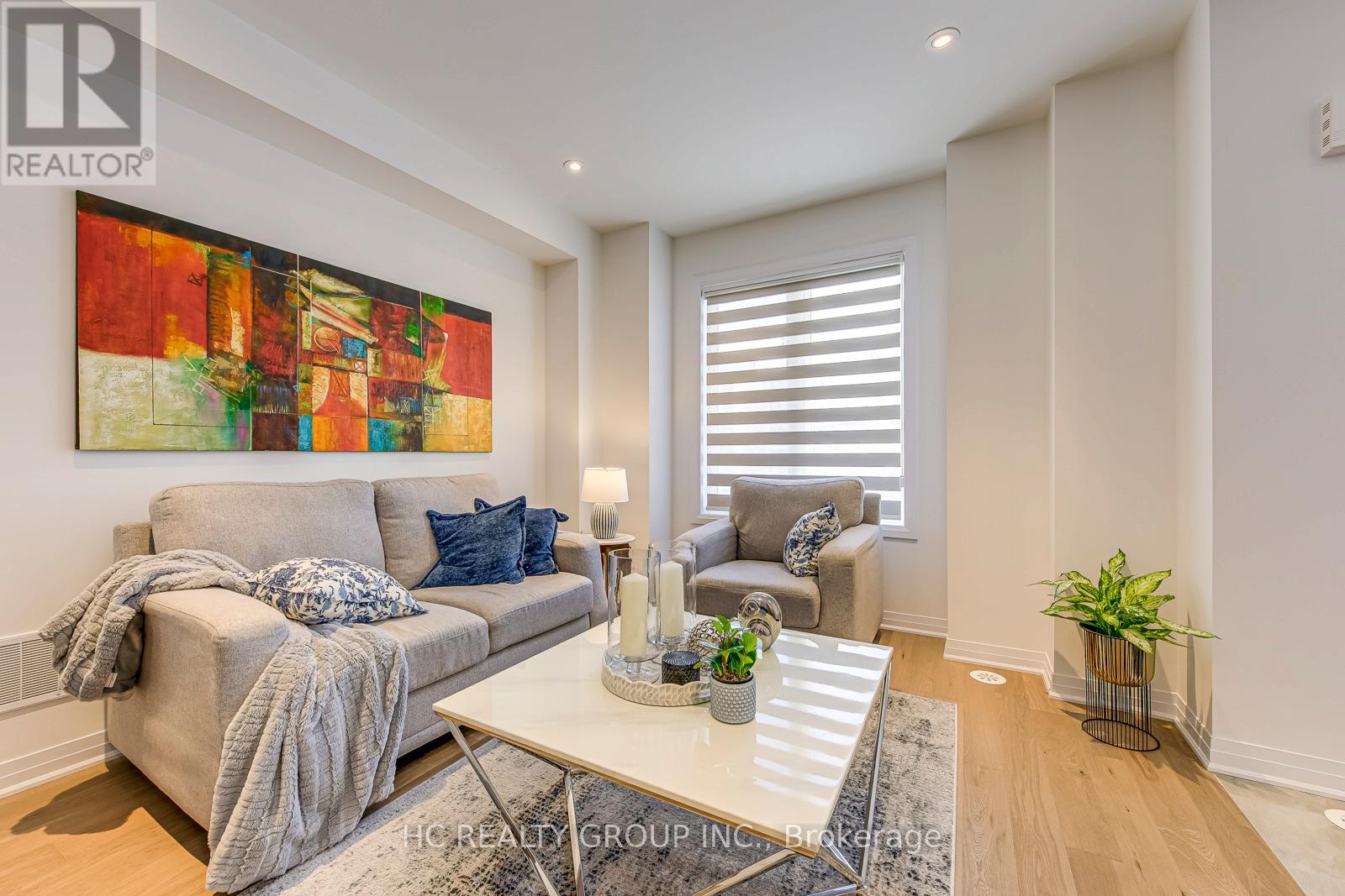 Row / Townhouse for Sale in 3219 CRYSTAL DRIVE|Oakville (GO Glenorchy), Ontario L6M5S8 5