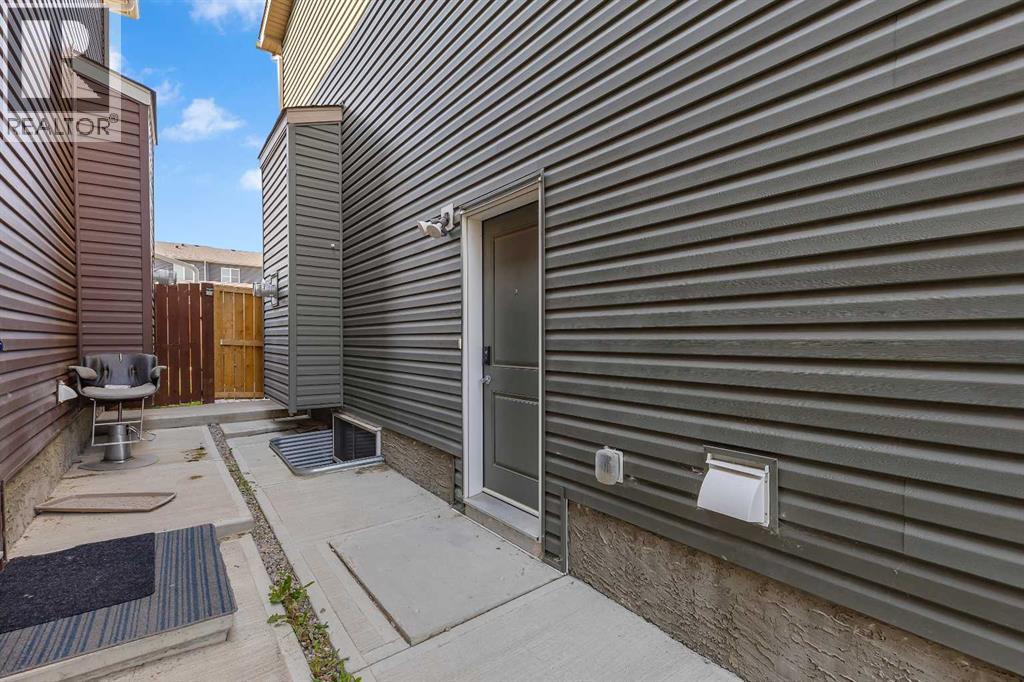 House for Sale in 225 Cornerstone Manor NE|Calgary, Alberta T3N1H4 2